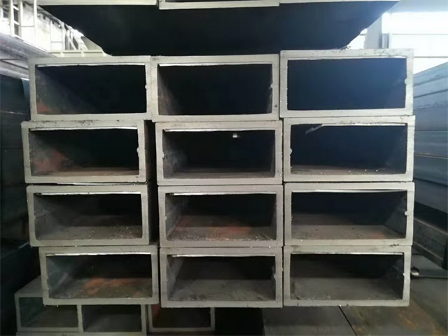 依兰Q235冷拔方管材质特点 适用工程场景分析